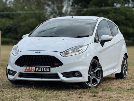 FORD FIESTA 2016